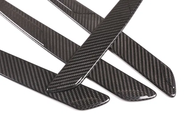 Custom carbon fiber automotive component — Alfa Romeo gallery photo 2