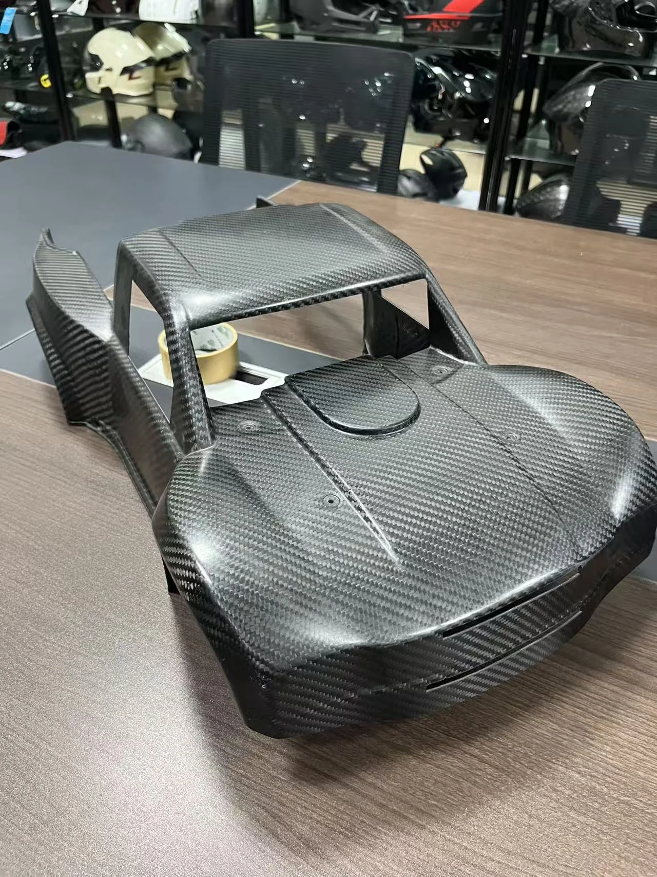 Custom Molded Carbon Fiber Component